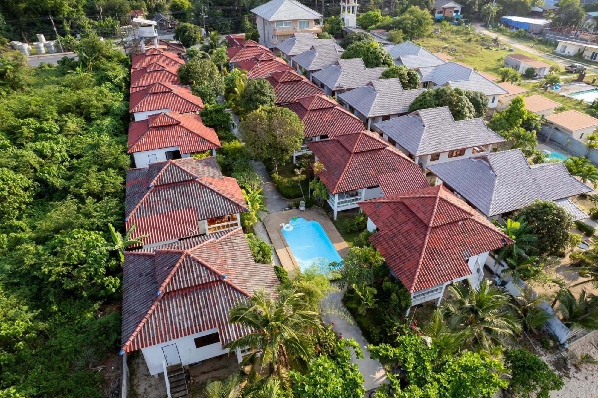 Sunrise Beach Villa Сурат-Тхані Екстер'єр фото